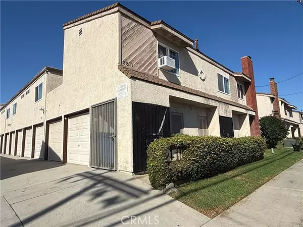 2511 Florida Street #1, Huntington Beach, CA 92648