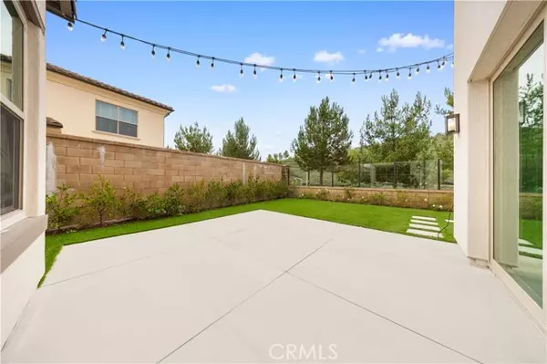 Irvine, CA 92618,157 Fairgreen