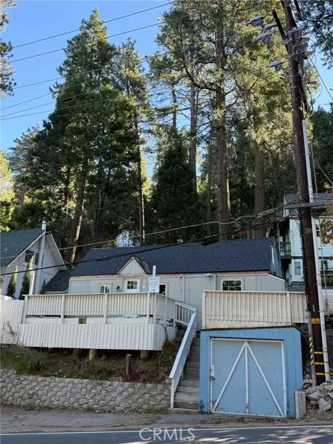 23489 Lake, Crestline, CA 92325
