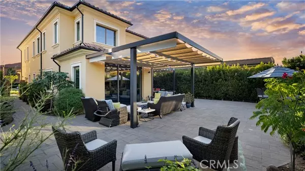 Irvine, CA 92602,343 Paradiso