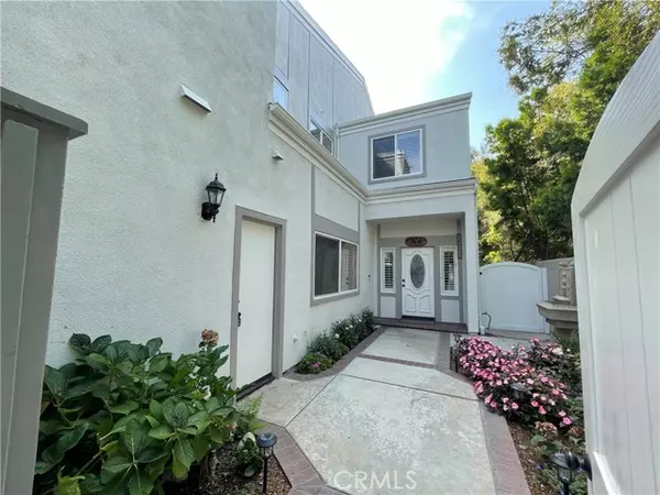 19686 Surfbreaker Lane, Huntington Beach, CA 92648