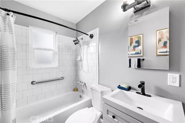 Santa Ana, CA 92704,621 S Corta