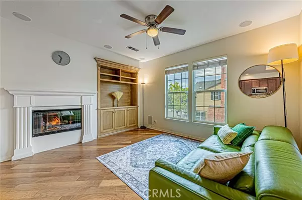 Tustin, CA 92782,15229 Columbus Square