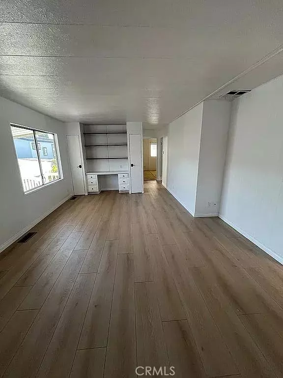 Irvine, CA 92618,14851 Jeffrey Road #135