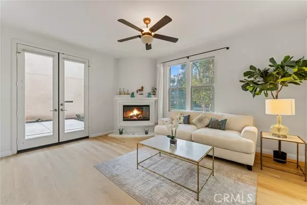 Irvine, CA 92620,102 Spanish Lace