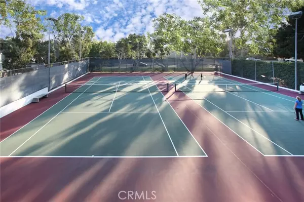 Newport Beach, CA 92663,17 Ima Loa Court