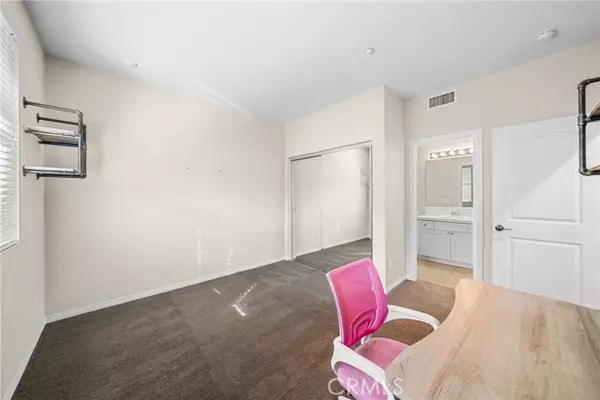 Aliso Viejo, CA 92656,102 Playa Circle