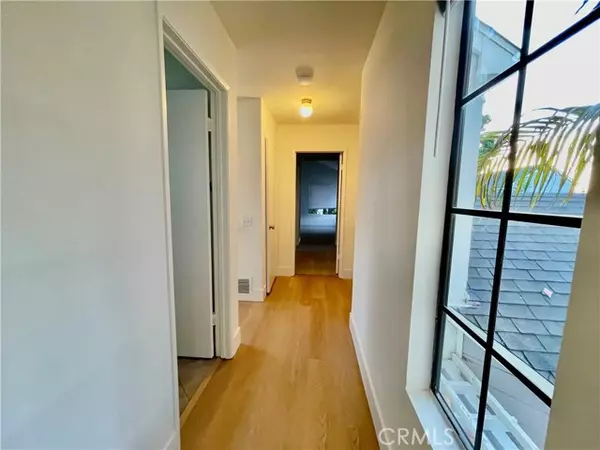 Mission Viejo, CA 92691,21061 Carob