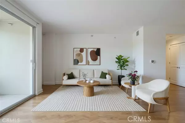 Long Beach, CA 90802,850 E Ocean #613