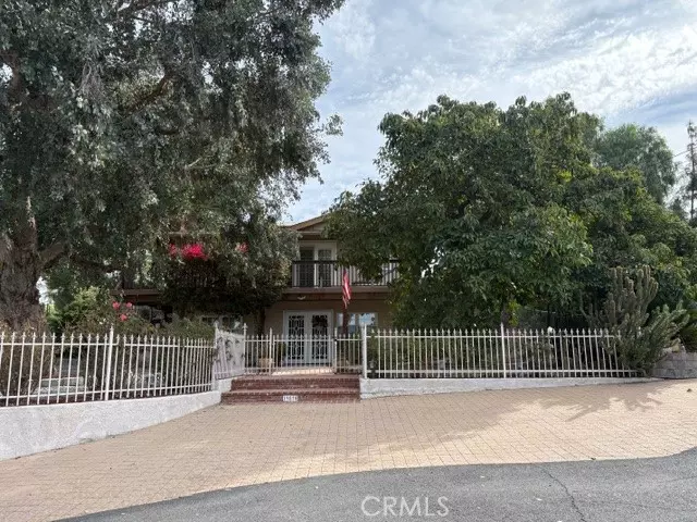 Corona, CA 92881,19870 Katy