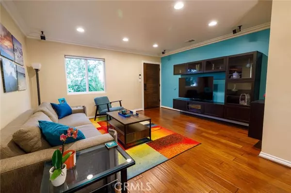 Encino (los Angeles), CA 91316,17726 Martha Street