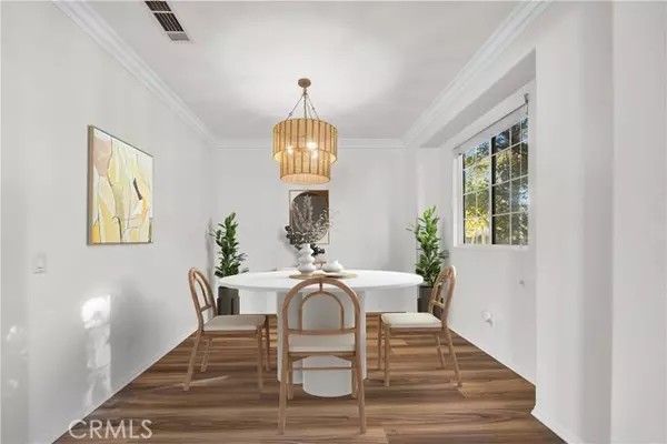 Valencia (santa Clarita), CA 91354,27626 Sunny Creek Drive