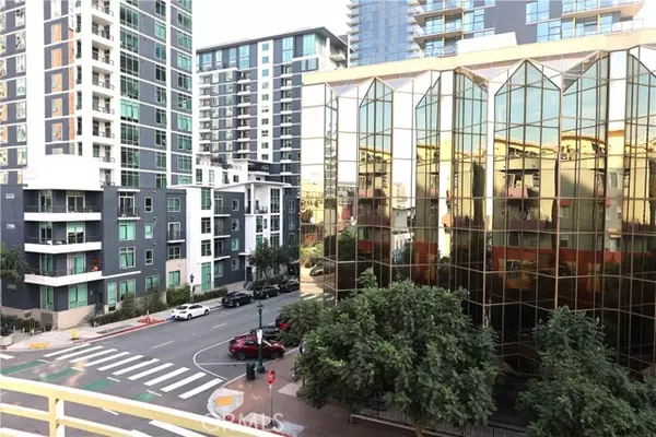 San Diego, CA 92101,1501 India #516