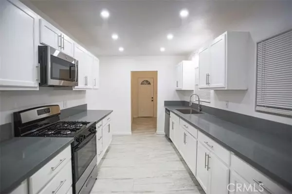 San Bernardino, CA 92404,697 E 21st