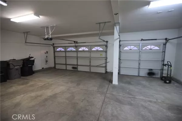 Eastvale, CA 92880,14440 Sleepy Creek Drive