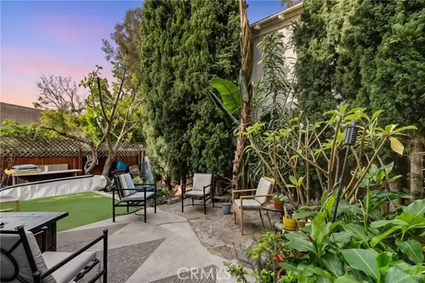 Laguna Beach, CA 92651,352 Thalia