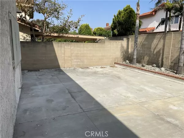 Garden Grove, CA 92841,8971 Ann Cross