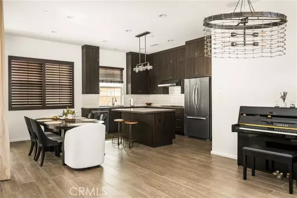 119 Strawberry, Irvine, CA 92620