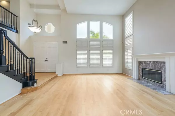 Tustin, CA 92782,11930 N Riviera