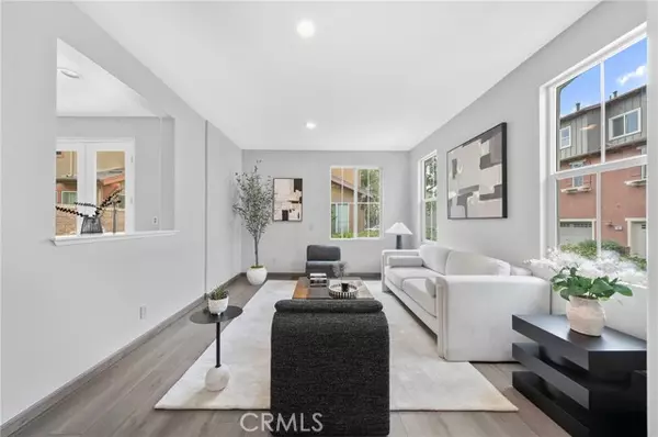 Tustin, CA 92782,311 Nimbus