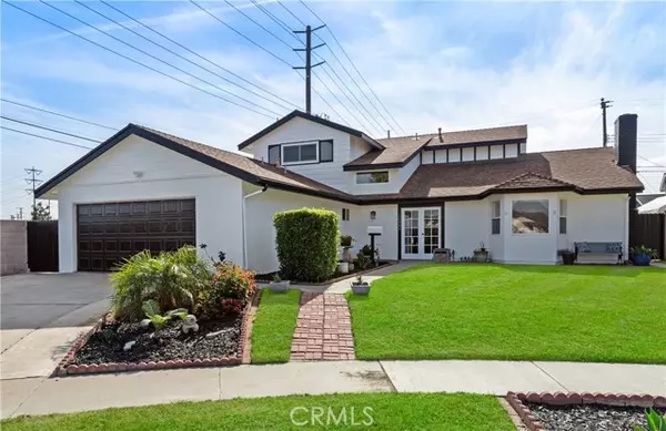 10484 Teal Circle, Fountain Valley, CA 92708