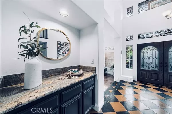 Laguna Hills, CA 92653,26792 Devonshire