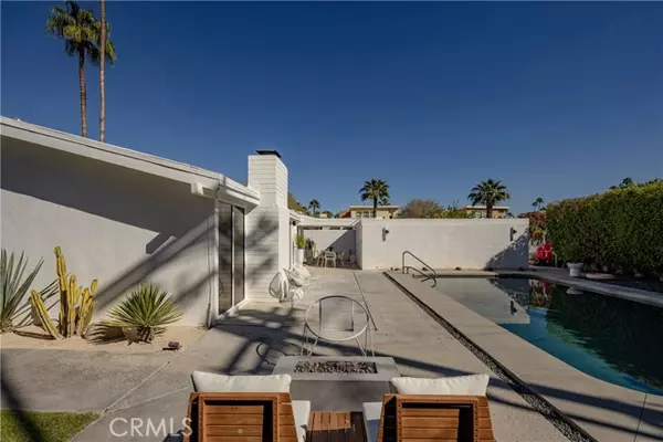 Palm Springs, CA 92264,965 E Twin Palms