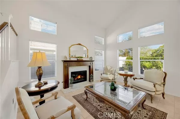 Corona, CA 92878,2251 Wagon Train