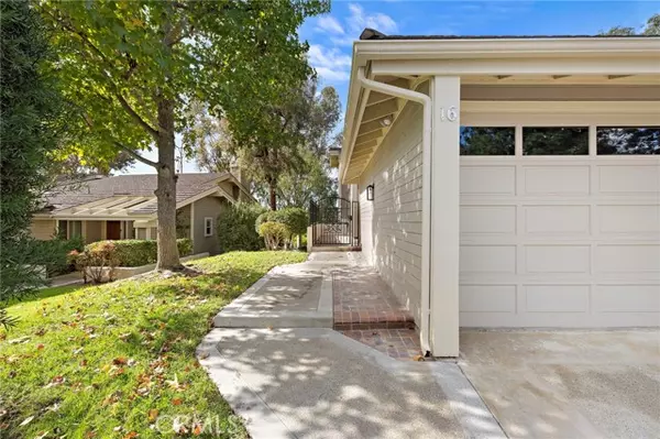 Irvine, CA 92603,16 Morning Glory