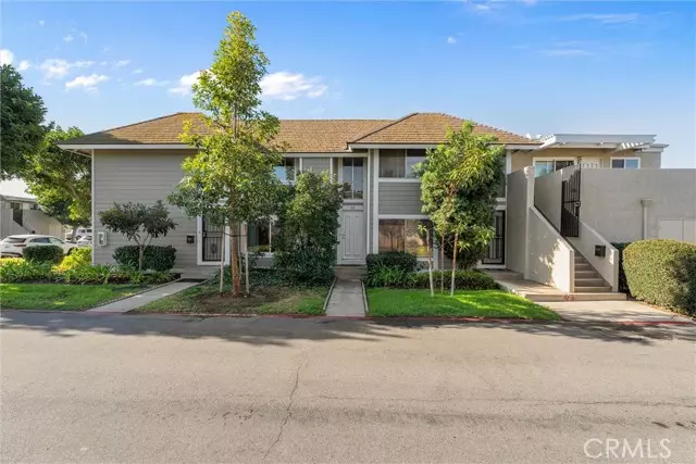 Irvine, CA 92604,32 Kazan