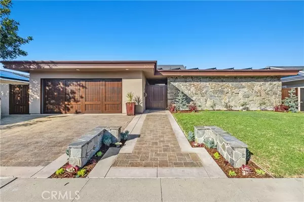 Huntington Beach, CA 92649,16931 Roundhill