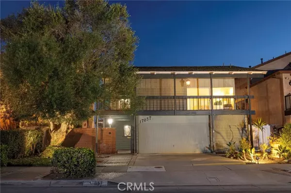 17057 Edgewater, Huntington Beach, CA 92649