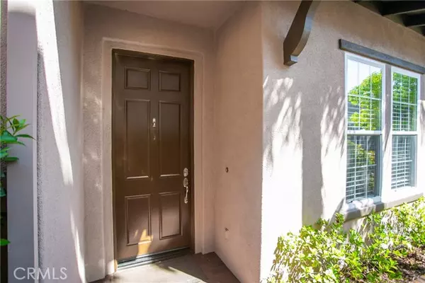 Irvine, CA 92602,31 Dinuba