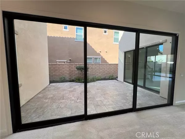 Lake Forest (el Toro), CA 92630,29 Caspian