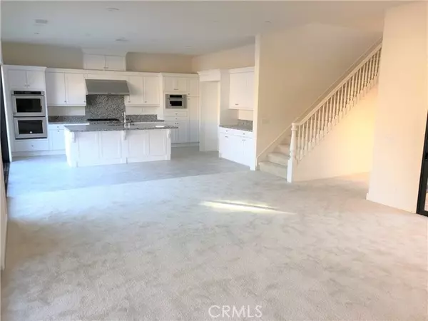 Lake Forest (el Toro), CA 92630,29 Caspian