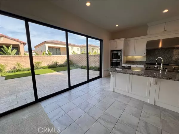 Lake Forest (el Toro), CA 92630,29 Caspian