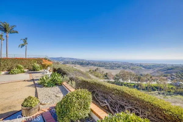 San Clemente, CA 92673,2945 Via Blanco