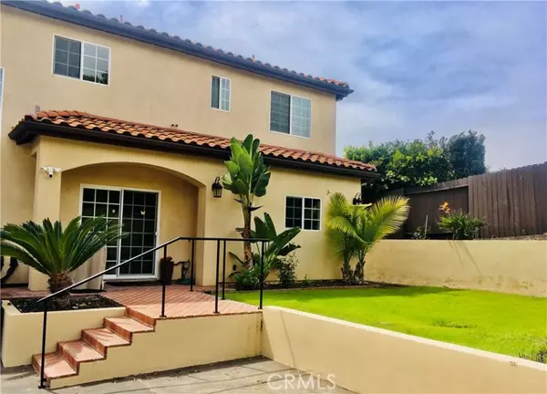 San Clemente, CA 92672,104 Avenida Caballeros