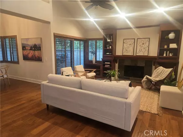 Irvine, CA 92604,57 Pinewood