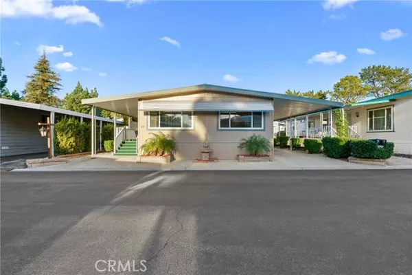 Lake Forest (el Toro), CA 92630,24001 Muirlands #47