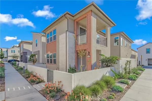 200 Zawn, Irvine, CA 92618