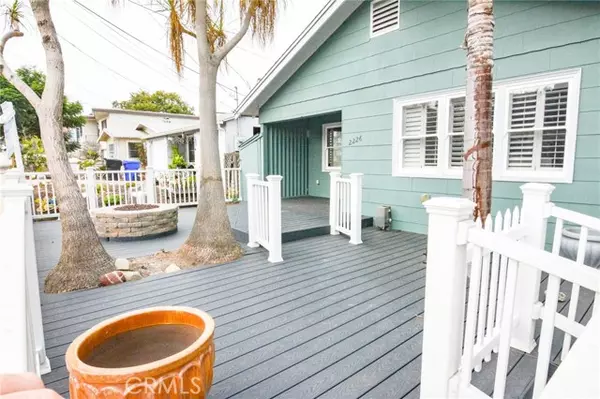 San Diego, CA 92107,2226 Etiwanda Street