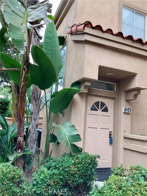 Irvine, CA 92620,124 Cartier Aisle