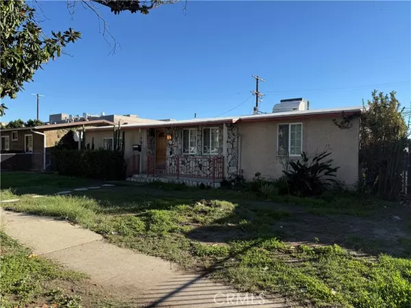 13836 Community Street, Panorama City (los Angeles), CA 91402