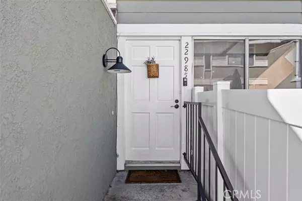 Mission Viejo, CA 92691,22985 Via Cereza #2B