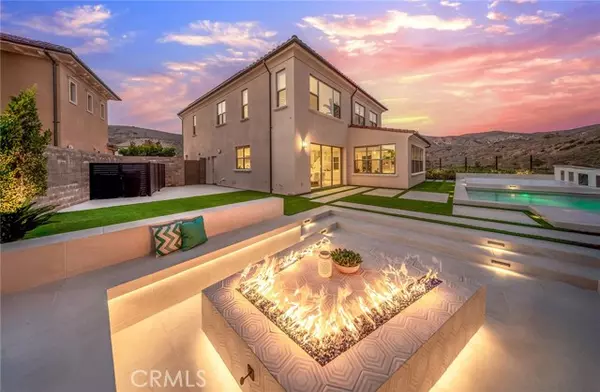 Irvine, CA 92602,100 Albero