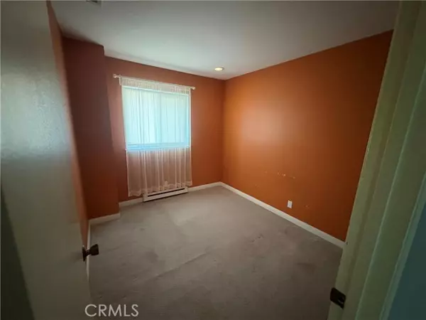 Santa Ana, CA 92707,200 Carriage DR #B