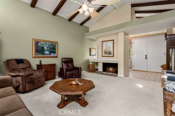 Irvine, CA 92603,19512 Sierra Mia Road