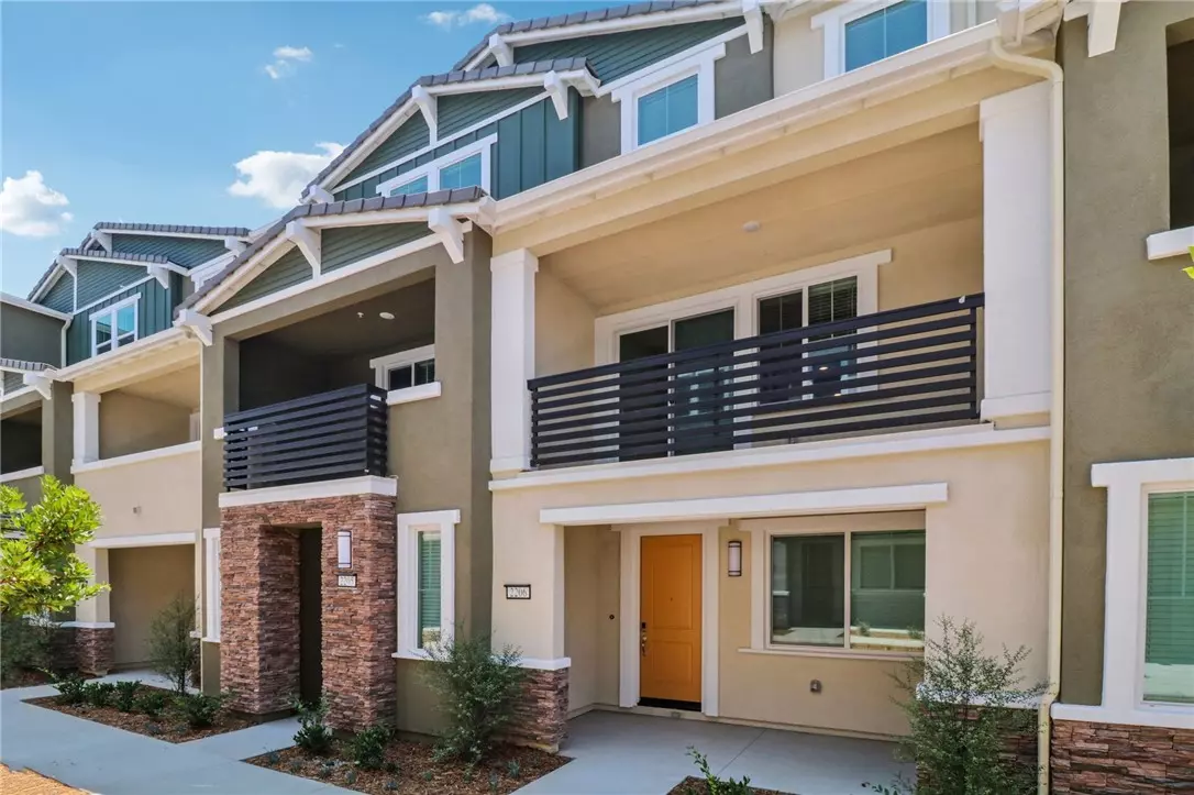 San Marcos, CA 92069,2206 Saltbush Drive