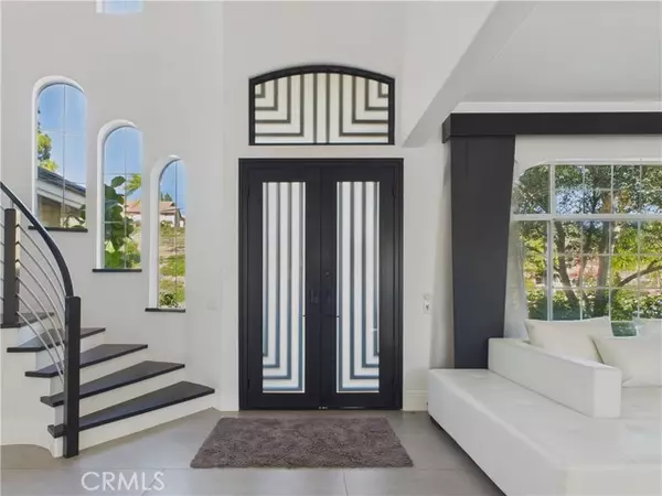 Yorba Linda, CA 92887,26990 Abbey Glen